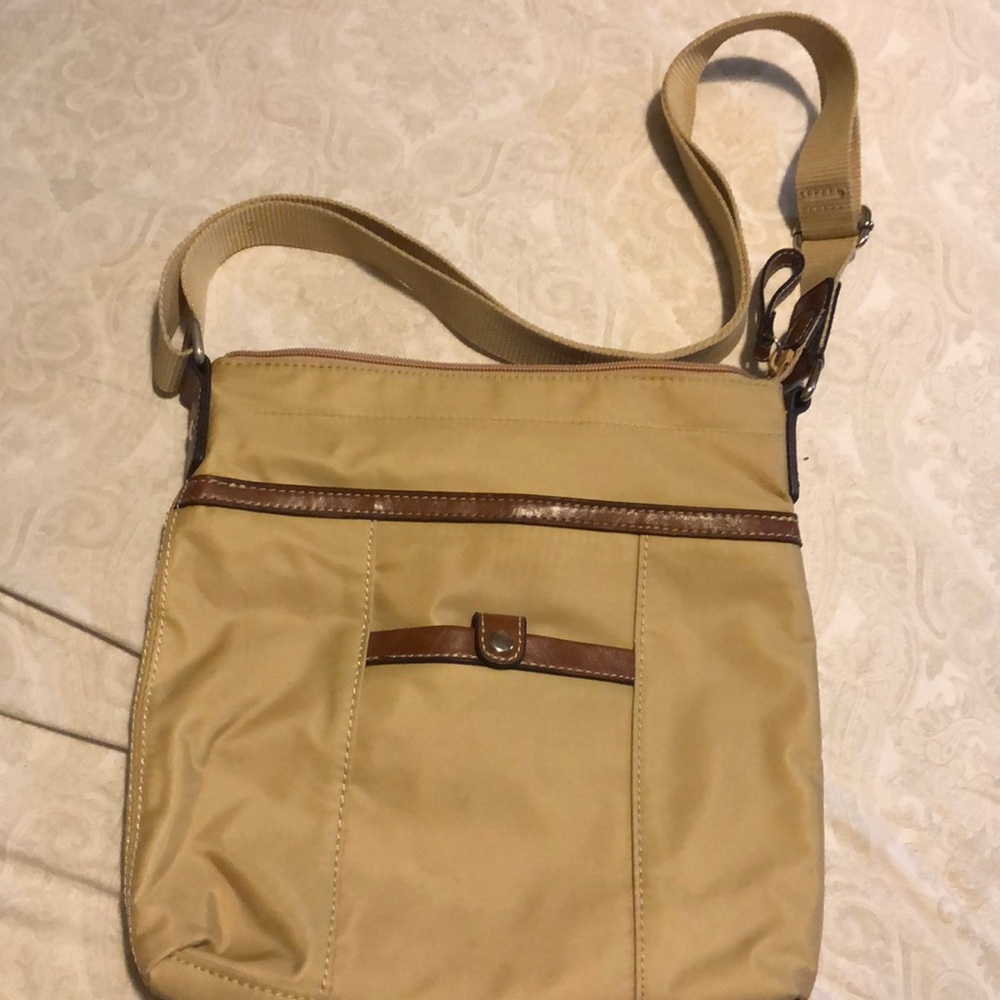 Tan Nine West cross body with adjustable strap